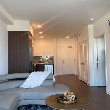 Apartament Relax On Wilshire With A View Los Angeles Zewnętrze zdjęcie